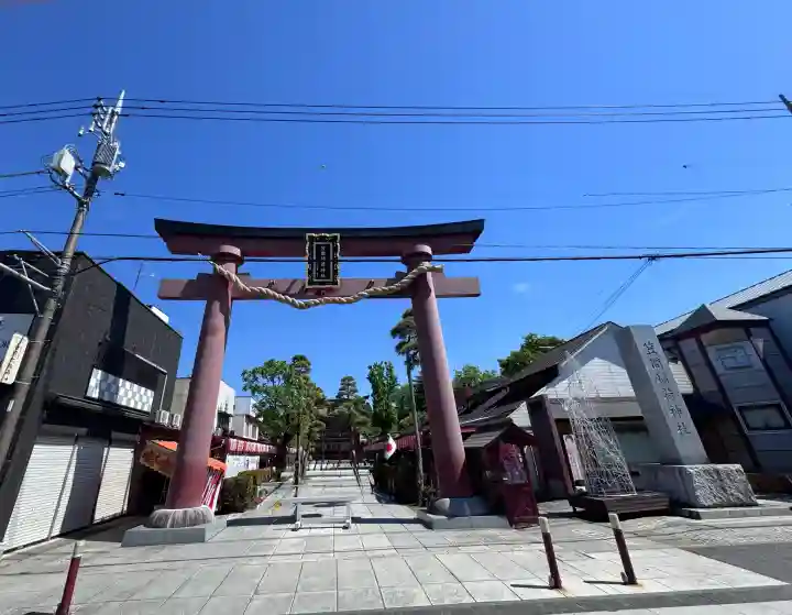 笠間稲荷神社の{uncategorized: "未分類", other: "その他", undefined: "問題あり", building: "その他建物", grave: "お墓", sacred_gate: "鳥居", guardian: "狛犬", statue: "像", buddha: "仏像", history: "歴史", nature: "自然", garden: "庭園", animal: "動物", pagoda: "塔", temizu: "手水舎", mountain_gate: "山門・神門", sanctuary: "本殿・本堂", subordinate: "末社・摂社", art: "芸術", scenery: "景色", jizo: "地蔵", ema: "絵馬", goshuin: "御朱印", omikuji: "おみくじ", items: "授与品その他", amulet: "お守り", goshuincho: "御朱印帳", eats: "食事", festival: "お祭り", votive_dance: "神楽", shichigosan: "七五三参", wedding: "結婚式", experience: "体験その他", initially: "初詣", around: "周辺", anti_infection: "感染症対策"}