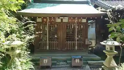 立坂神社の末社・摂社