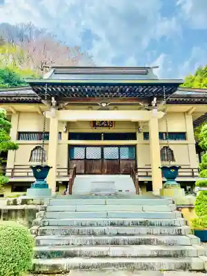 龍谷院の{uncategorized: "未分類", other: "その他", undefined: "問題あり", building: "その他建物", grave: "お墓", sacred_gate: "鳥居", guardian: "狛犬", statue: "像", buddha: "仏像", history: "歴史", nature: "自然", garden: "庭園", animal: "動物", pagoda: "塔", temizu: "手水舎", mountain_gate: "山門・神門", sanctuary: "本殿・本堂", subordinate: "末社・摂社", art: "芸術", scenery: "景色", jizo: "地蔵", ema: "絵馬", goshuin: "御朱印", omikuji: "おみくじ", items: "授与品その他", amulet: "お守り", goshuincho: "御朱印帳", eats: "食事", festival: "お祭り", votive_dance: "神楽", shichigosan: "七五三参", wedding: "結婚式", experience: "体験その他", initially: "初詣", around: "周辺", anti_infection: "感染症対策"}