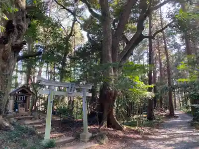 麻賀多神社の末社・摂社