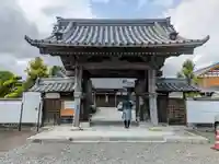 順行寺の山門・神門