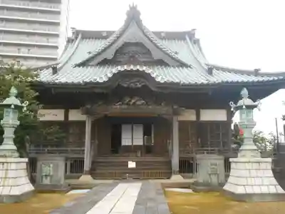 龍本寺の本殿・本堂