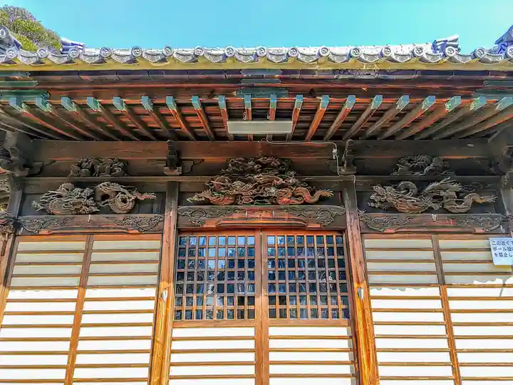 矢田神社の本殿・本堂