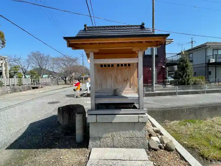 下多良神社の{uncategorized: "未分類", other: "その他", undefined: "問題あり", building: "その他建物", grave: "お墓", sacred_gate: "鳥居", guardian: "狛犬", statue: "像", buddha: "仏像", history: "歴史", nature: "自然", garden: "庭園", animal: "動物", pagoda: "塔", temizu: "手水舎", mountain_gate: "山門・神門", sanctuary: "本殿・本堂", subordinate: "末社・摂社", art: "芸術", scenery: "景色", jizo: "地蔵", ema: "絵馬", goshuin: "御朱印", omikuji: "おみくじ", items: "授与品その他", amulet: "お守り", goshuincho: "御朱印帳", eats: "食事", festival: "お祭り", votive_dance: "神楽", shichigosan: "七五三参", wedding: "結婚式", experience: "体験その他", initially: "初詣", around: "周辺", anti_infection: "感染症対策"}