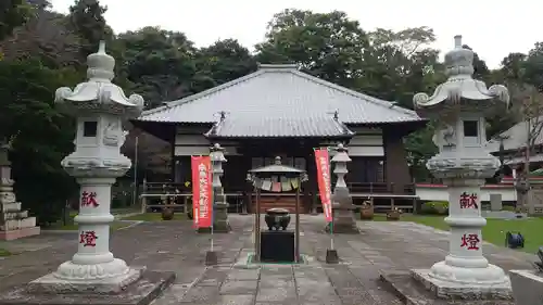 光恩寺の本殿・本堂