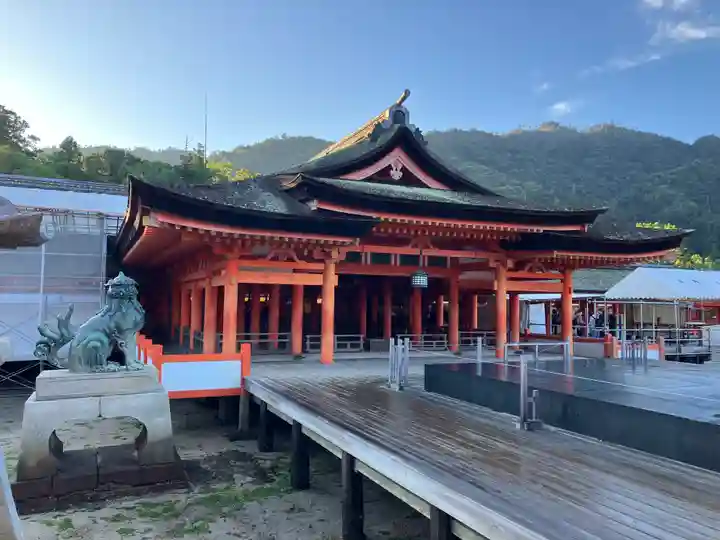 厳島神社(広島県)