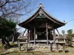 八劔社（中三宅）の建物その他