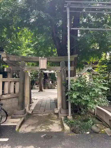 小野照崎神社の鳥居