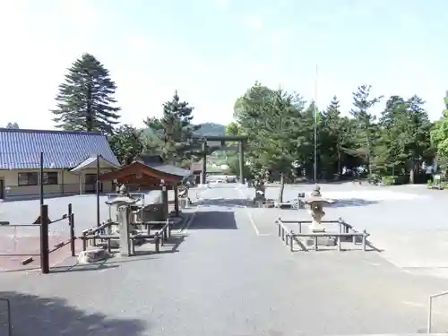 石見国一宮　物部神社のその他建物