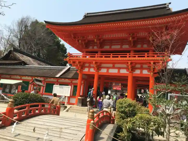 賀茂別雷神社(上賀茂神社)の{uncategorized: "未分類", other: "その他", undefined: "問題あり", building: "その他建物", grave: "お墓", sacred_gate: "鳥居", guardian: "狛犬", statue: "像", buddha: "仏像", history: "歴史", nature: "自然", garden: "庭園", animal: "動物", pagoda: "塔", temizu: "手水舎", mountain_gate: "山門・神門", sanctuary: "本殿・本堂", subordinate: "末社・摂社", art: "芸術", scenery: "景色", jizo: "地蔵", ema: "絵馬", goshuin: "御朱印", omikuji: "おみくじ", items: "授与品その他", amulet: "お守り", goshuincho: "御朱印帳", eats: "食事", festival: "お祭り", votive_dance: "神楽", shichigosan: "七五三参", wedding: "結婚式", experience: "体験その他", initially: "初詣", around: "周辺", anti_infection: "感染症対策"}