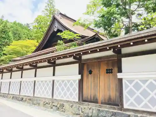 蓮華定院の建物その他