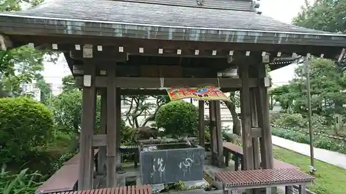 龍華寺の手水舎