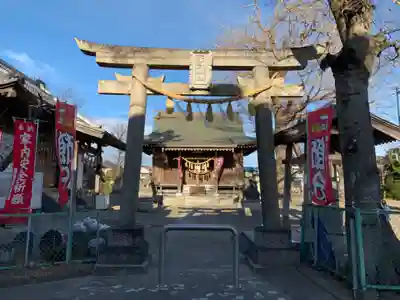 諏訪神社の鳥居