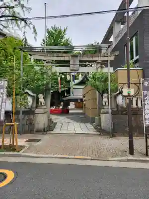 小野照崎神社の{uncategorized: "未分類", other: "その他", undefined: "問題あり", building: "その他建物", grave: "お墓", sacred_gate: "鳥居", guardian: "狛犬", statue: "像", buddha: "仏像", history: "歴史", nature: "自然", garden: "庭園", animal: "動物", pagoda: "塔", temizu: "手水舎", mountain_gate: "山門・神門", sanctuary: "本殿・本堂", subordinate: "末社・摂社", art: "芸術", scenery: "景色", jizo: "地蔵", ema: "絵馬", goshuin: "御朱印", omikuji: "おみくじ", items: "授与品その他", amulet: "お守り", goshuincho: "御朱印帳", eats: "食事", festival: "お祭り", votive_dance: "神楽", shichigosan: "七五三参", wedding: "結婚式", experience: "体験その他", initially: "初詣", around: "周辺", anti_infection: "感染症対策"}