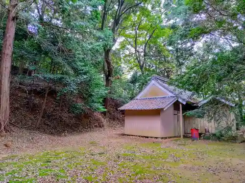 素盞嗚社（平尾町）の建物その他