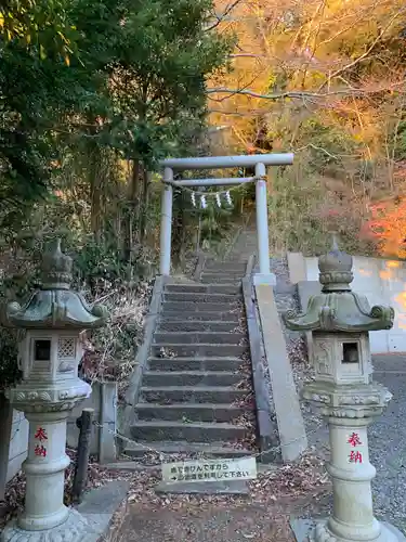 八幡神社の鳥居