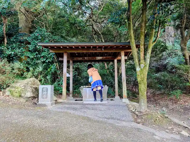 前神寺の手水舎