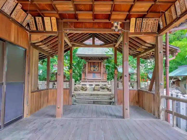 深島神社(柳原)の本殿・本堂