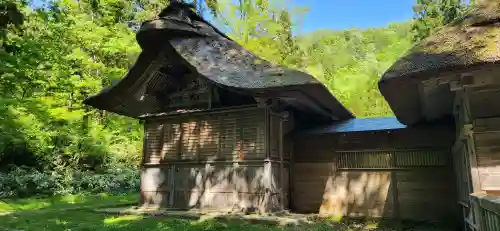 安久津八幡神社の本殿