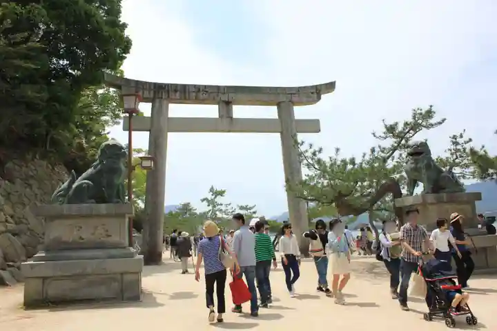 厳島神社(広島県)