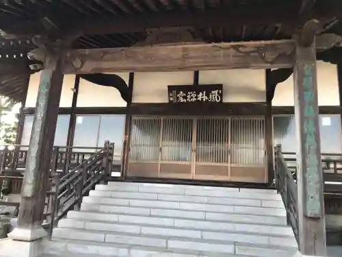 鳳林院の本殿・本堂