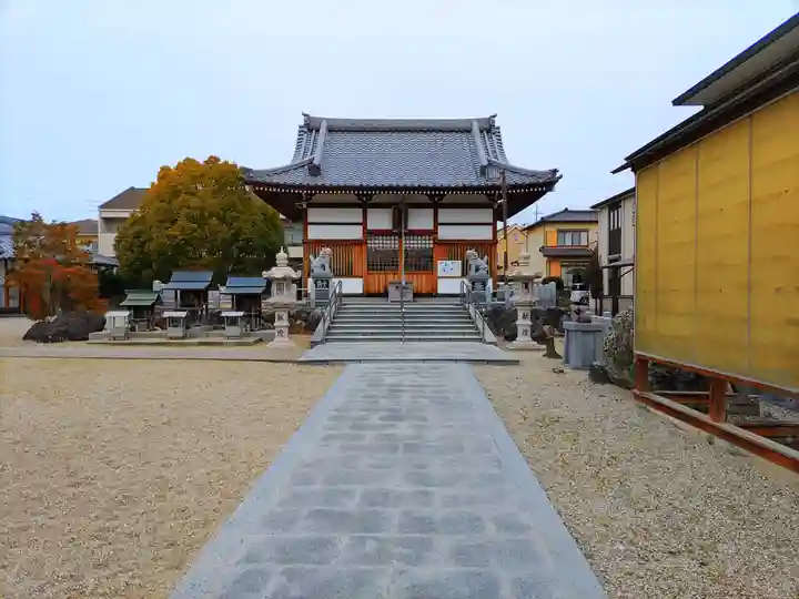 本地ヶ原神社の本殿・本堂