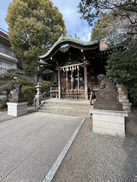 住吉神社の{uncategorized: "未分類", other: "その他", undefined: "問題あり", building: "その他建物", grave: "お墓", sacred_gate: "鳥居", guardian: "狛犬", statue: "像", buddha: "仏像", history: "歴史", nature: "自然", garden: "庭園", animal: "動物", pagoda: "塔", temizu: "手水舎", mountain_gate: "山門・神門", sanctuary: "本殿・本堂", subordinate: "末社・摂社", art: "芸術", scenery: "景色", jizo: "地蔵", ema: "絵馬", goshuin: "御朱印", omikuji: "おみくじ", items: "授与品その他", amulet: "お守り", goshuincho: "御朱印帳", eats: "食事", festival: "お祭り", votive_dance: "神楽", shichigosan: "七五三参", wedding: "結婚式", experience: "体験その他", initially: "初詣", around: "周辺", anti_infection: "感染症対策"}