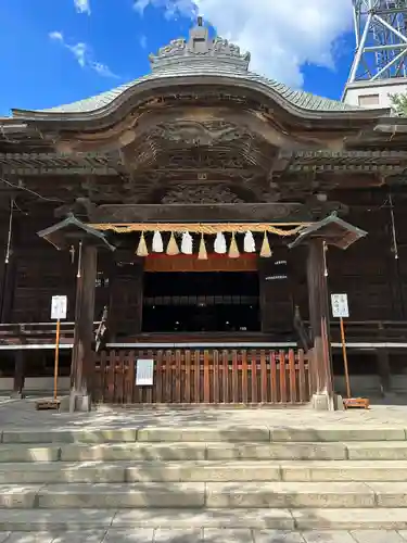 四柱神社の本殿