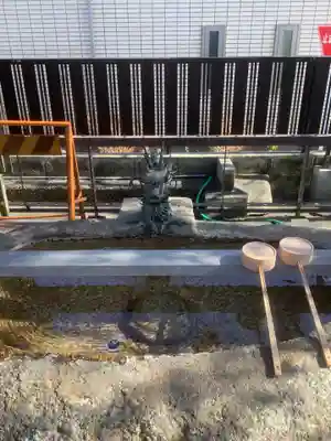 一之御前社の手水舎