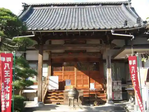 了法寺の本殿・本堂