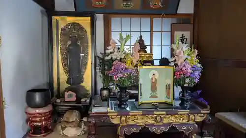 惣善寺の本殿・本堂