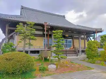 覚恩寺の本殿・本堂