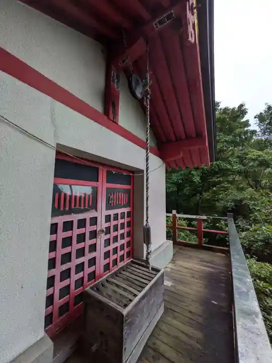 月居観音堂(月居山光明寺観音堂)の本殿・本堂