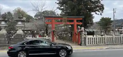 氷室神社の鳥居