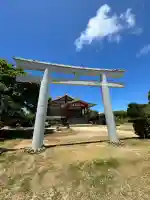 出雲大社先島本宮の{uncategorized: "未分類", other: "その他", undefined: "問題あり", building: "その他建物", grave: "お墓", sacred_gate: "鳥居", guardian: "狛犬", statue: "像", buddha: "仏像", history: "歴史", nature: "自然", garden: "庭園", animal: "動物", pagoda: "塔", temizu: "手水舎", mountain_gate: "山門・神門", sanctuary: "本殿・本堂", subordinate: "末社・摂社", art: "芸術", scenery: "景色", jizo: "地蔵", ema: "絵馬", goshuin: "御朱印", omikuji: "おみくじ", items: "授与品その他", amulet: "お守り", goshuincho: "御朱印帳", eats: "食事", festival: "お祭り", votive_dance: "神楽", shichigosan: "七五三参", wedding: "結婚式", experience: "体験その他", initially: "初詣", around: "周辺", anti_infection: "感染症対策"}