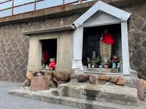 地蔵尊（脇浜町）の本殿・本堂