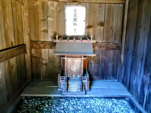 進雄神社の末社・摂社