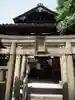 被官稲荷神社の鳥居