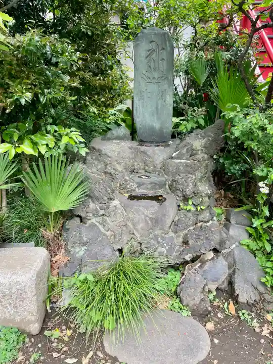 薬王寺の{uncategorized: "未分類", other: "その他", undefined: "問題あり", building: "その他建物", grave: "お墓", sacred_gate: "鳥居", guardian: "狛犬", statue: "像", buddha: "仏像", history: "歴史", nature: "自然", garden: "庭園", animal: "動物", pagoda: "塔", temizu: "手水舎", mountain_gate: "山門・神門", sanctuary: "本殿・本堂", subordinate: "末社・摂社", art: "芸術", scenery: "景色", jizo: "地蔵", ema: "絵馬", goshuin: "御朱印", omikuji: "おみくじ", items: "授与品その他", amulet: "お守り", goshuincho: "御朱印帳", eats: "食事", festival: "お祭り", votive_dance: "神楽", shichigosan: "七五三参", wedding: "結婚式", experience: "体験その他", initially: "初詣", around: "周辺", anti_infection: "感染症対策"}