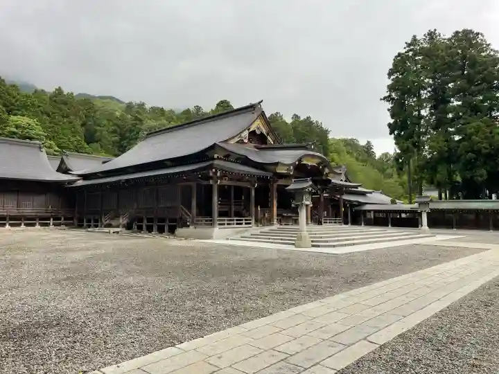 彌彦神社(新潟県)