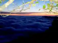 劔山本宮宝蔵石神社の景色