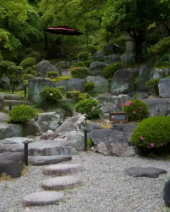 洞窟観音・徳明園・山徳記念館(群馬県)