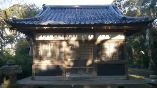 平泉神社の本殿