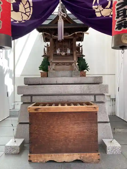 歌舞伎稲荷神社の本殿・本堂