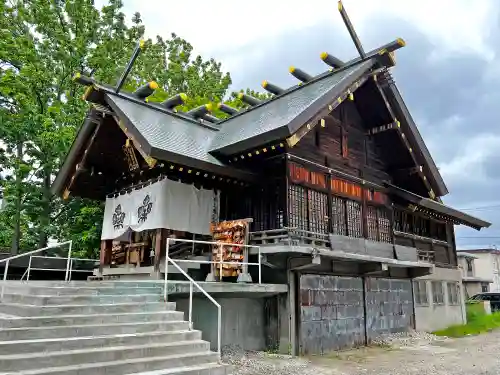 札幌諏訪神社の本殿・本堂