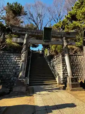 品川神社の鳥居