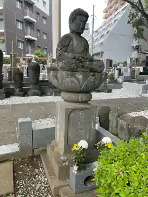 蓮馨寺の{uncategorized: "未分類", other: "その他", undefined: "問題あり", building: "その他建物", grave: "お墓", sacred_gate: "鳥居", guardian: "狛犬", statue: "像", buddha: "仏像", history: "歴史", nature: "自然", garden: "庭園", animal: "動物", pagoda: "塔", temizu: "手水舎", mountain_gate: "山門・神門", sanctuary: "本殿・本堂", subordinate: "末社・摂社", art: "芸術", scenery: "景色", jizo: "地蔵", ema: "絵馬", goshuin: "御朱印", omikuji: "おみくじ", items: "授与品その他", amulet: "お守り", goshuincho: "御朱印帳", eats: "食事", festival: "お祭り", votive_dance: "神楽", shichigosan: "七五三参", wedding: "結婚式", experience: "体験その他", initially: "初詣", around: "周辺", anti_infection: "感染症対策"}
