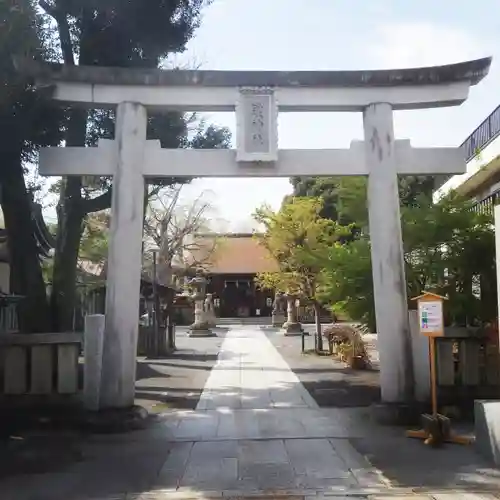 鎧神社の鳥居