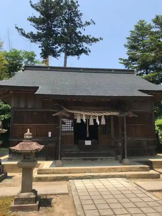 持田神社の本殿・本堂