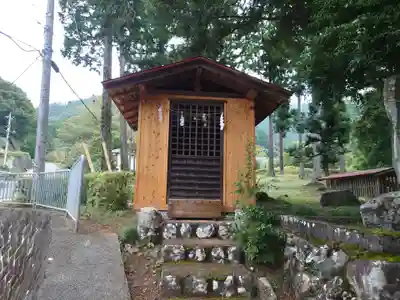 石楯尾神社の末社・摂社
